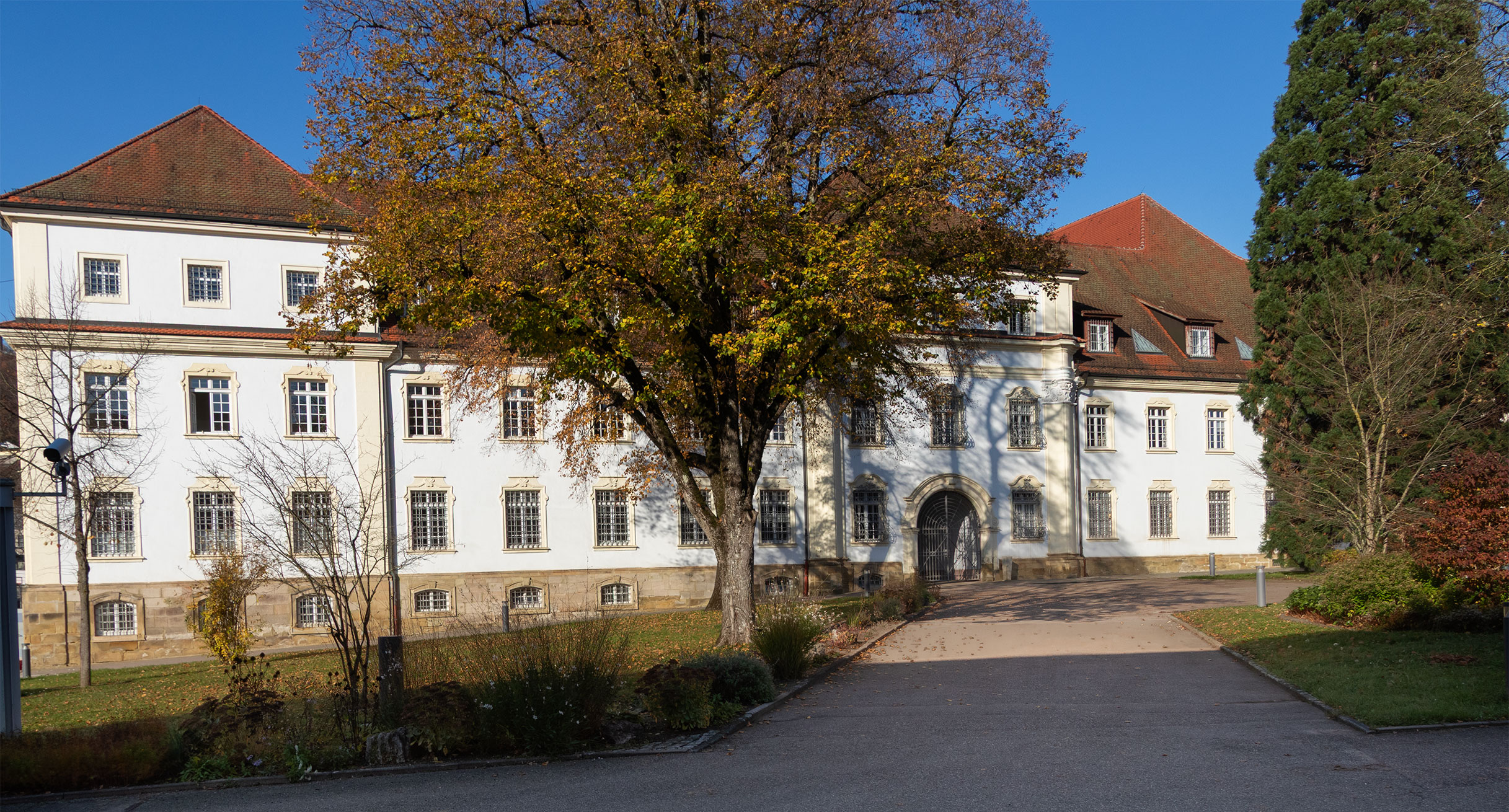 Hauptgebäude